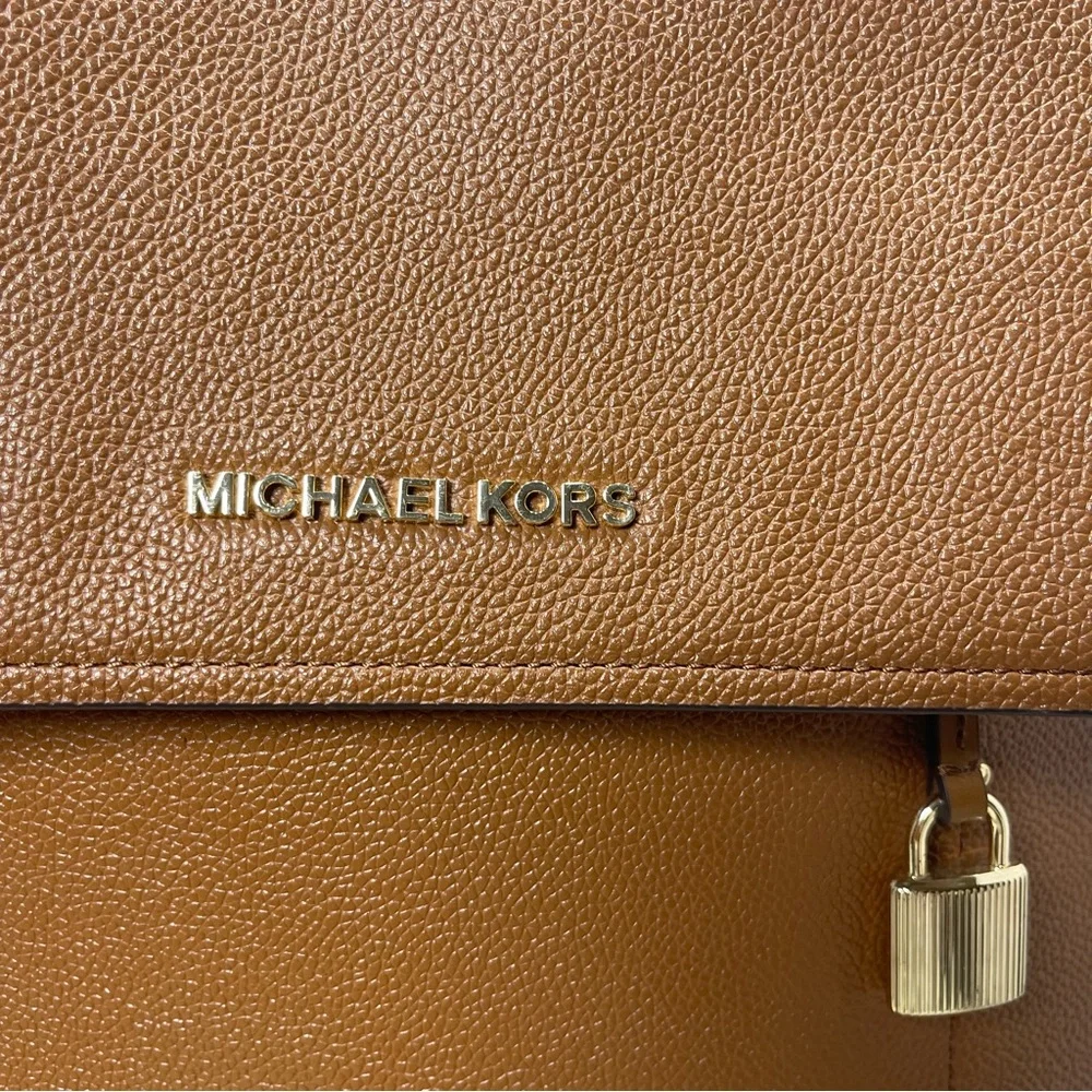 💯AUTHENTIC MICHAEL‎ KORS BACKPACK O20